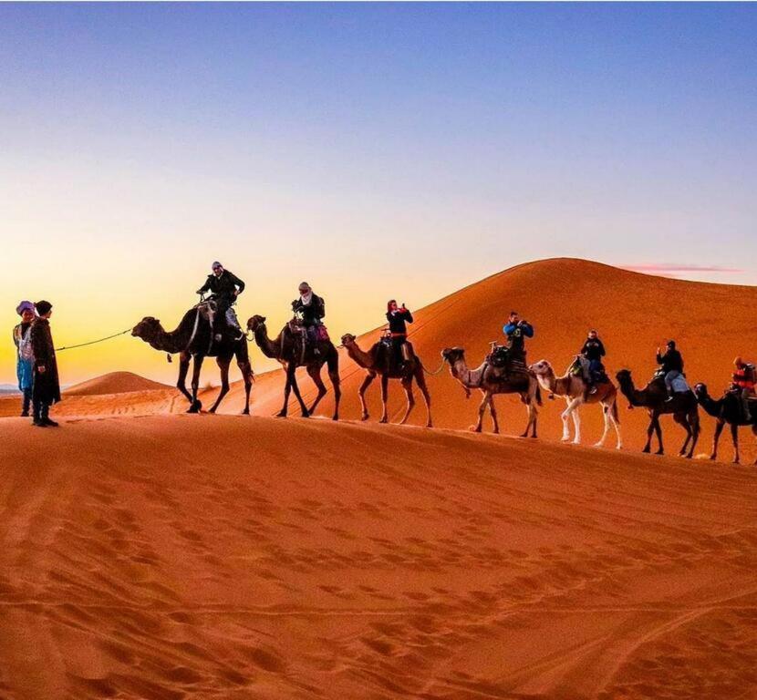 Merzouga Desert Luxury Camp Ngoại thất bức ảnh