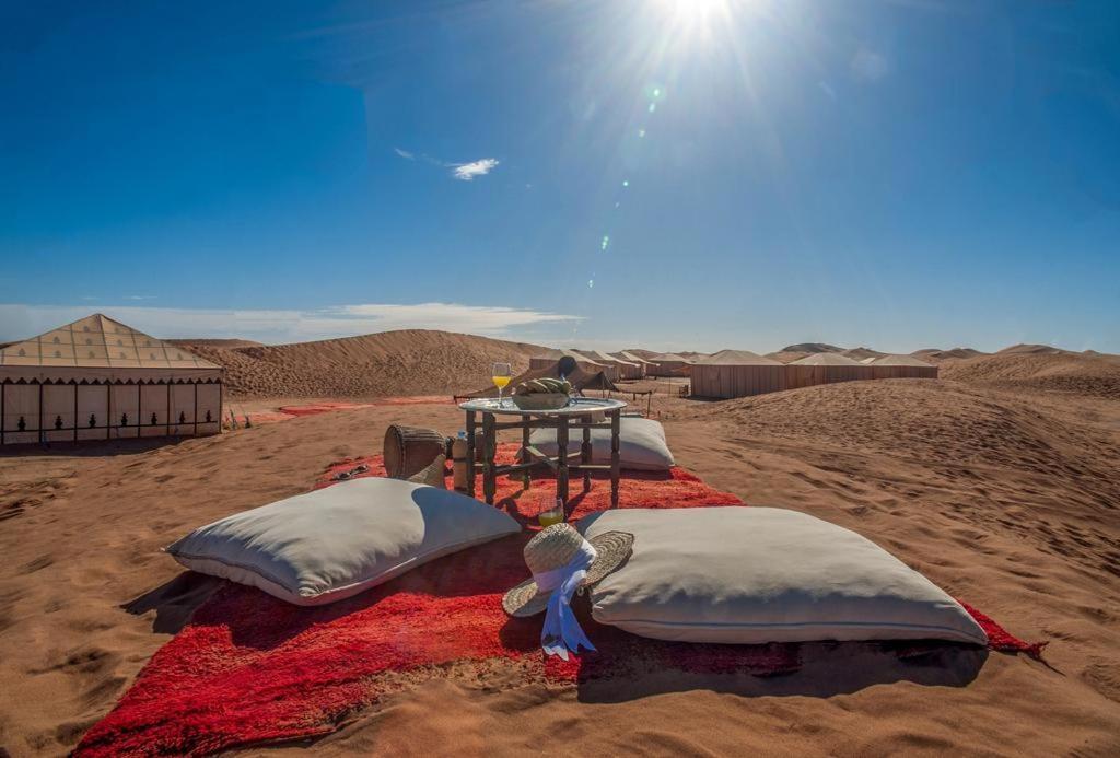 Merzouga Desert Luxury Camp Ngoại thất bức ảnh