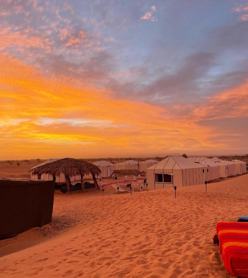 Merzouga Desert Luxury Camp Ngoại thất bức ảnh